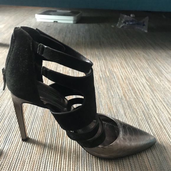 BCBG Strap Snakeskin Metallic Heels - Picture 3 of 8